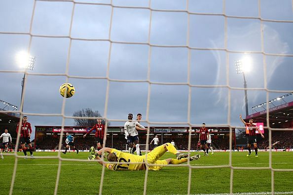 Naby Keita scores Liverpool's second goal.